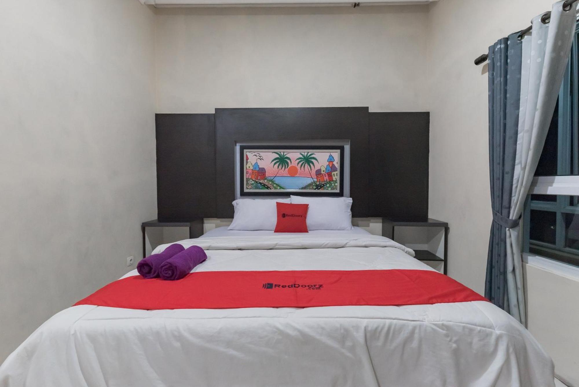 Reddoorz Resort Premium @ Sangkan Hurip Kuningan Kültér fotó